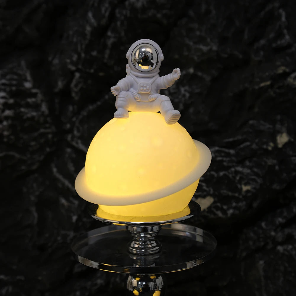 Cosmic Dreamer Lamp